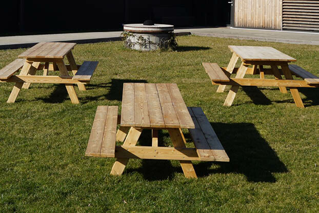 Outdoor furniture - A-table School