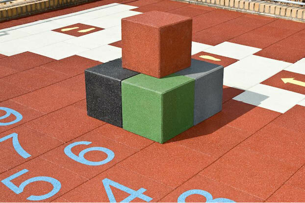 Foto af Play sculpture - Rubber cubes SBR
