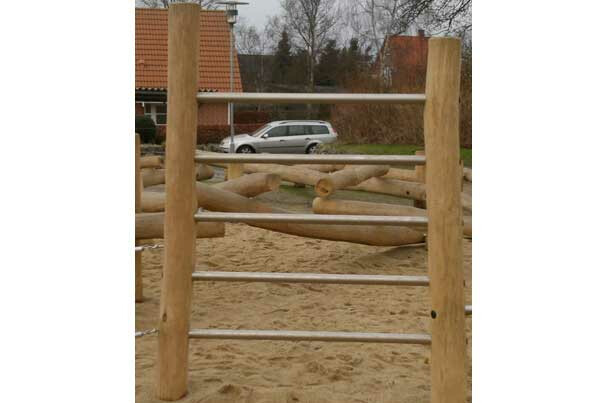 Foto af Obstacle course - wall bar