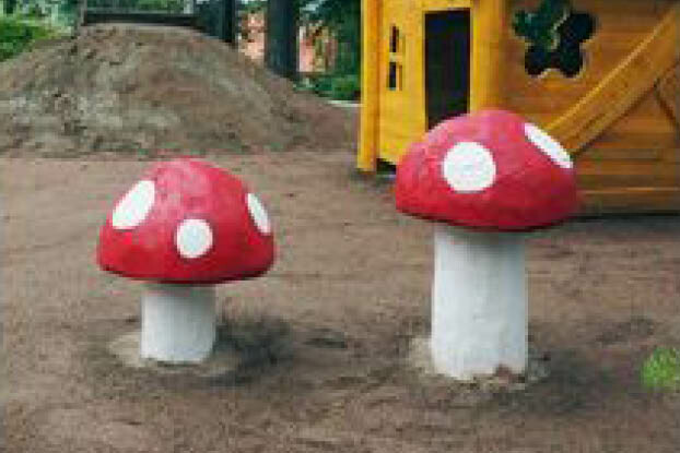 Foto af Play sculpture - mushrooms